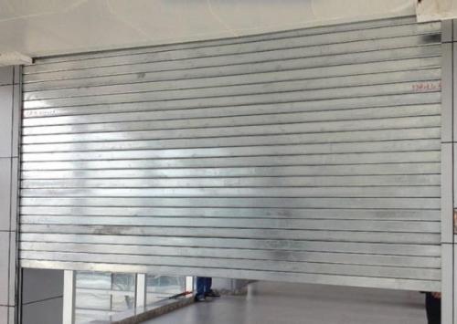 钢质防火卷帘门